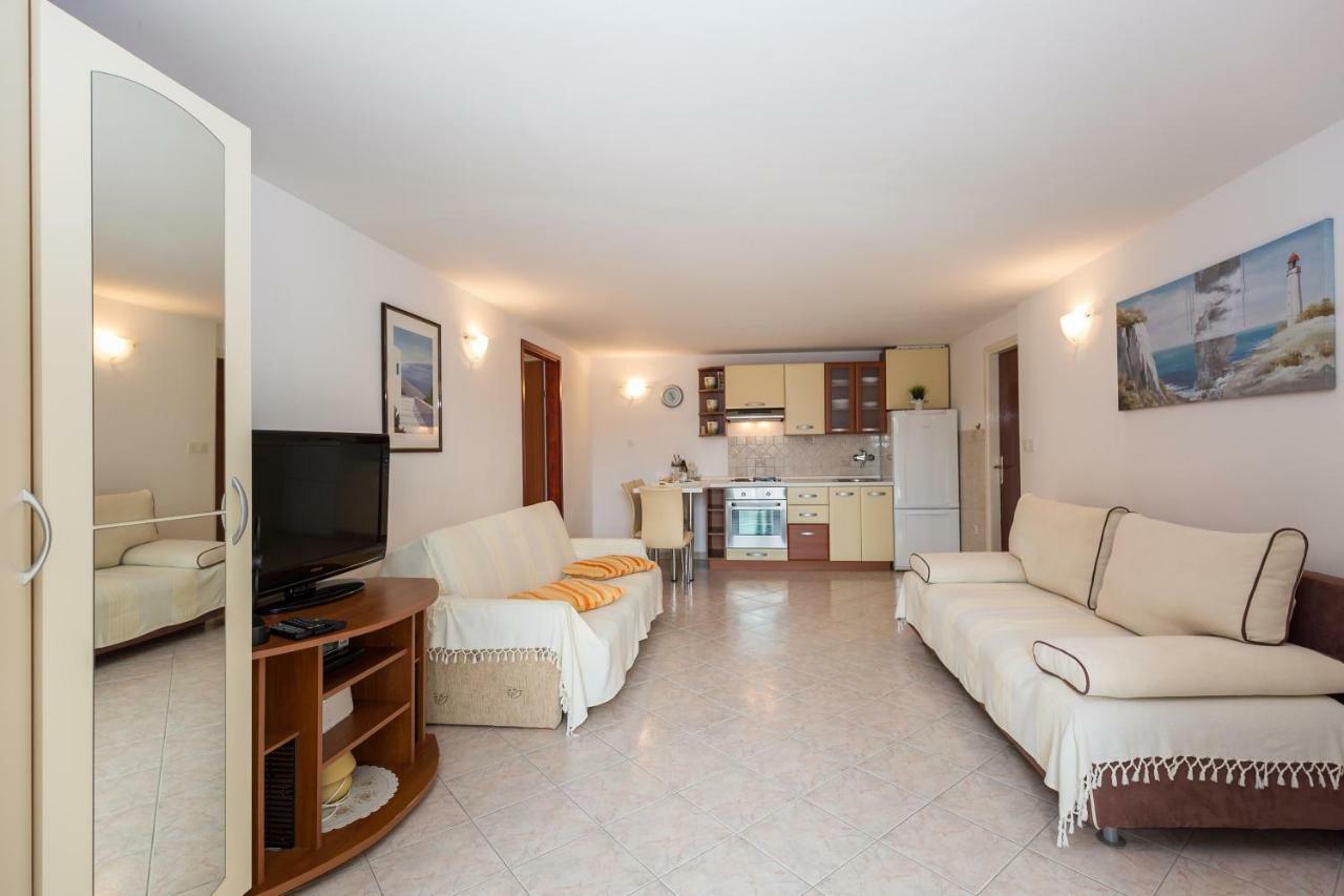 Beach Apartment M & B Poljana  Εξωτερικό φωτογραφία